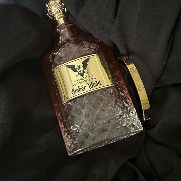 18k Saudi Real Gold Love Bracelet - Picture 3 of 4